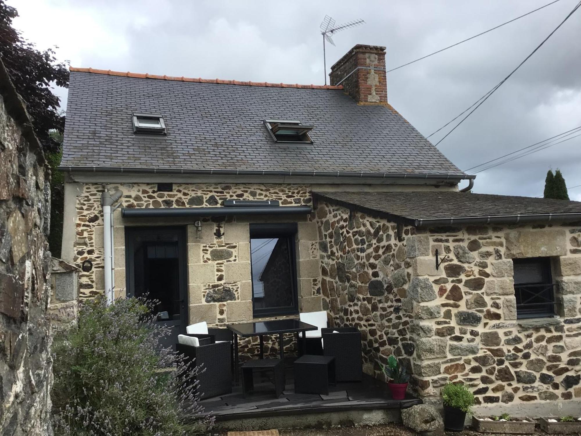 Maison En Pierre A La Campagne Proche De La Mer Plourhan Extérieur photo