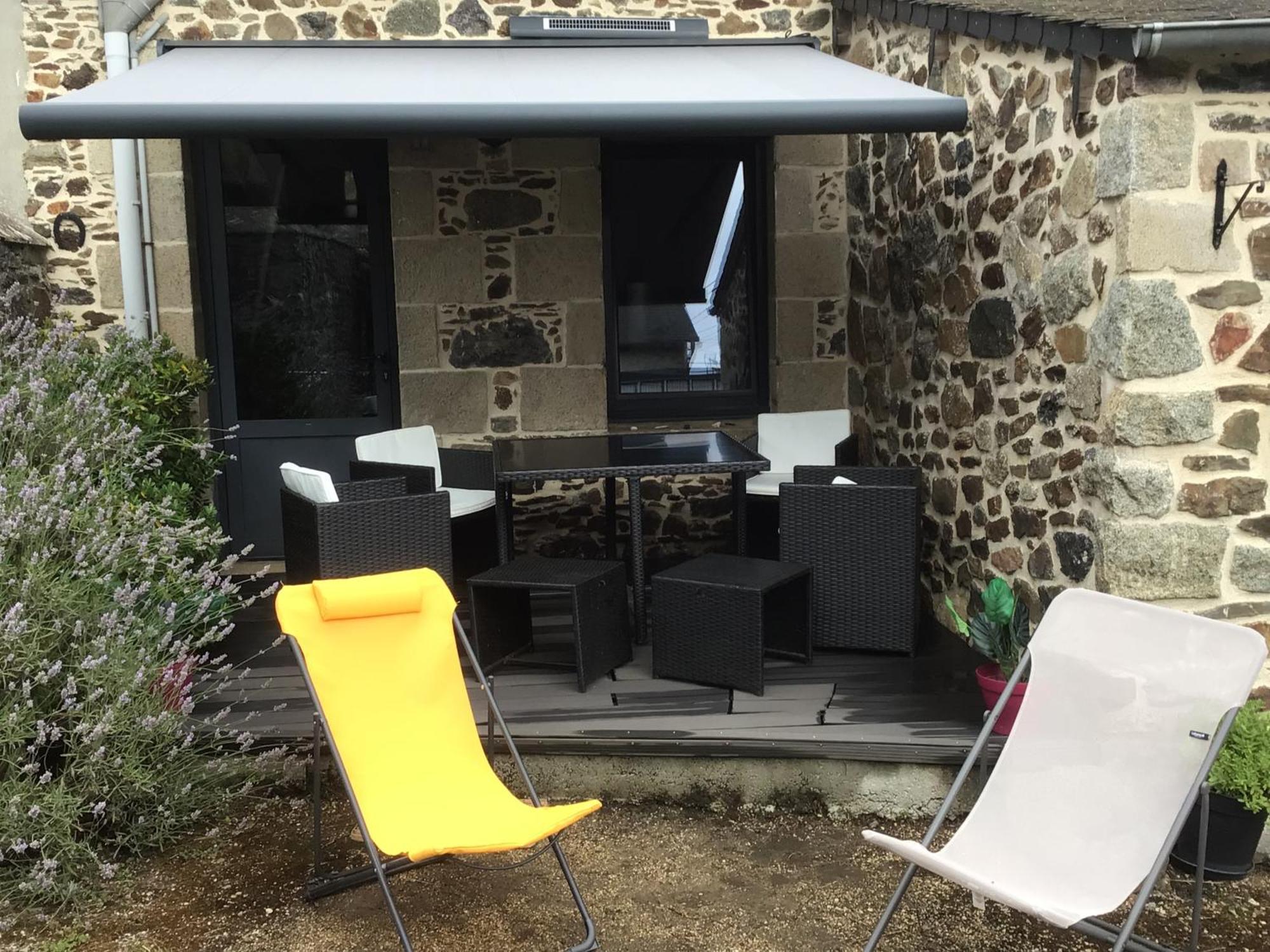 Maison En Pierre A La Campagne Proche De La Mer Plourhan Extérieur photo