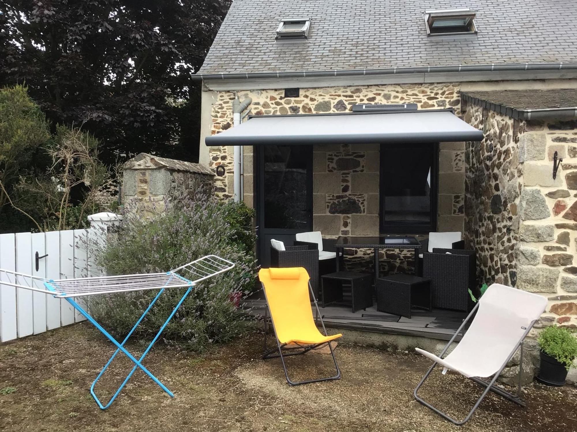 Maison En Pierre A La Campagne Proche De La Mer Plourhan Extérieur photo